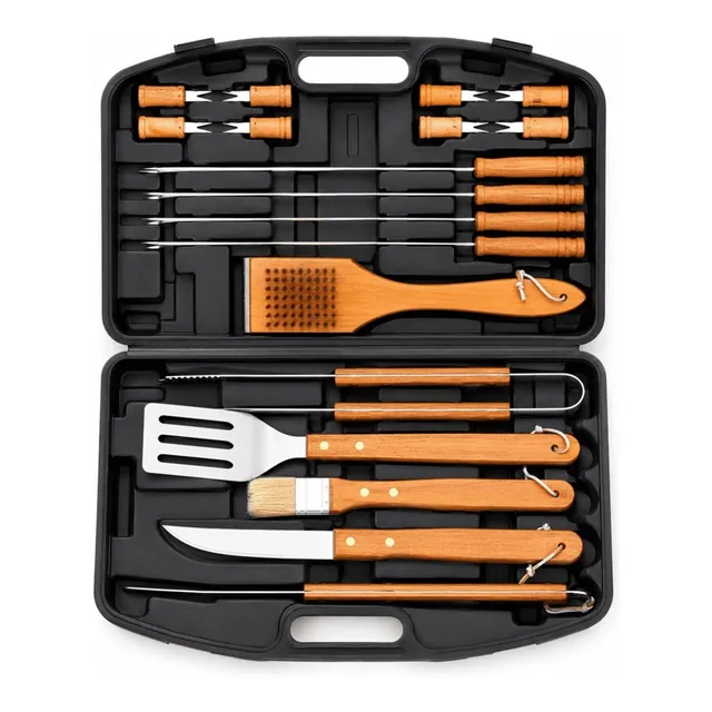 Kit de 18 utensilios para parrilla dentro de su maleta negra